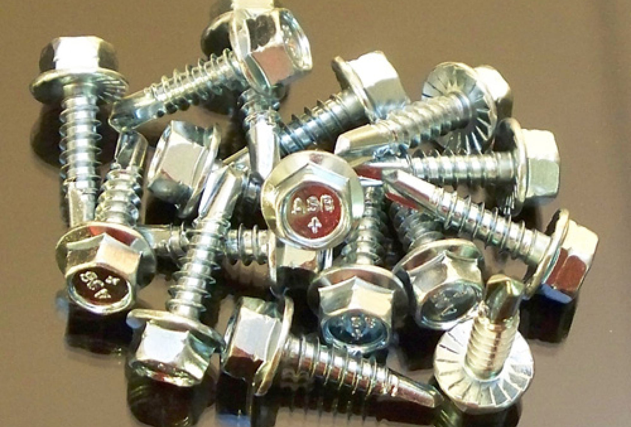 Screws & fasteners